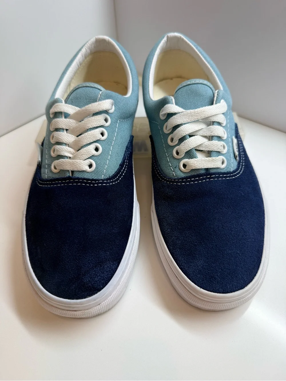 Vans Era Low Top Two-Tone Blue Suede & Canvas Skate Shoes Sneakers M6.5W8